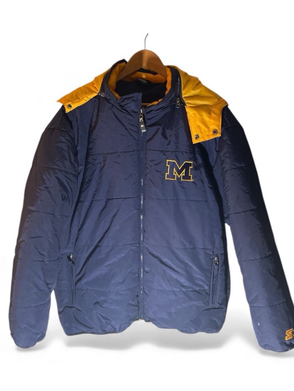 H3- UofM Men's Puffer Jacket with 'M' Logo large starter Michigan Wolverines